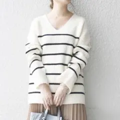 シップスエニィ　アゼVネック ニットプルオーバー　ボーダー