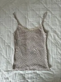 brandy melville baby pink 花柄 レース キャミソールのサムネイル