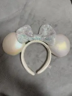 ディズニー カチューシャ ホログラム耳