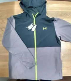 Under Armour フード付きジャケット 2XL