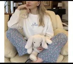 Item thumbnail for item e92ad5e7-04f4-48da-87e2-59d0816b312b