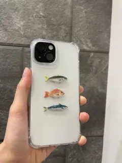 3色のリアルな魚スマホケース