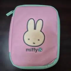 母子手帳ケース　(≡・x・≡)