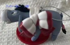 イーヨー✖️1体とティガー✖️2体　クリスマス オーナメント フィギュアのサムネイル