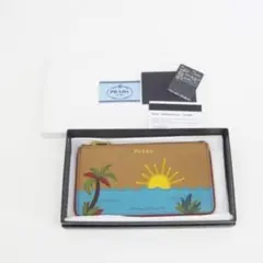 【希少】プラダフラットポーチハワイ限定モデル