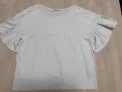 アメリカンホリック　白Tシャツ　フリルのサムネイル