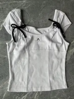 andmarry Tina ribbon tops - メルカリ