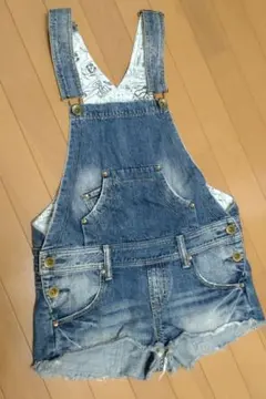 ロデオクラウンズ　デニム サロペット ショートパンツ オールインワンのサムネイル