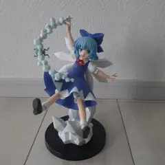 東方project 　チルノ フィギュア
