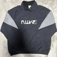 NIKE ナイキ　ナイロンジャケット　ハーフジップ　 Lサイズ ブラック