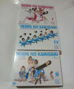 缶バッジ付き】でんぱの神神 DVD 神BOXビリシックス〈7枚組〉 - メルカリ