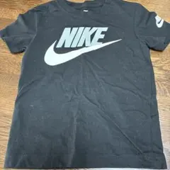 NIKE 黒 Tシャツ ロゴ