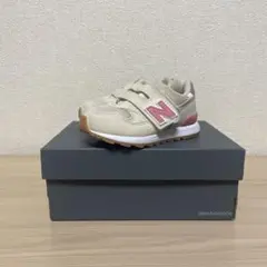 ニューバランス　キッズ 313 ベージュピンク色