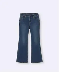 GU スリムフレアジーンズ