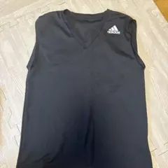 adidas ノースリーブ タンクトップ ブラック