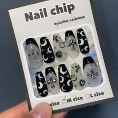 月ネイル　y2kネイル　韓国ネイル　ブラック