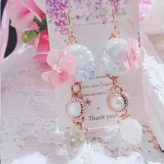 いちご お花 淡色 フレンチガーリー 量産型 ピアス イヤリング ガーリー