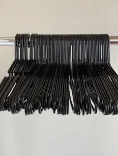 黒プラスチック製ハンガー 複数セット まとめ売り