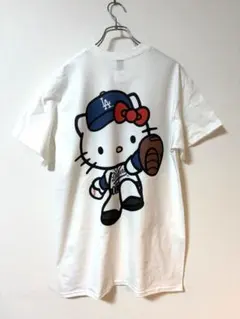 新品 ハローキティ50周年 ドジャースコラボユニフォーム Tシャツ レア M ☆新品☆ハローキティ50周年☆ドジャースコラボユニフォーム☆Mサイズ