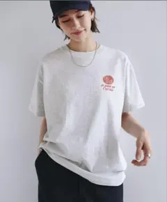 未使用品　and Ｍeバックロゴ刺繍 半袖Tシャツ レディースS サイズ　夏服のサムネイル