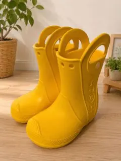 子供　長靴　キッズサイズ　黄色　crocsのサムネイル