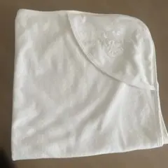 おくるみ　ブランケット　ベビー　タオル　バスタオル　掛け布団　刺繍　くま　クマ