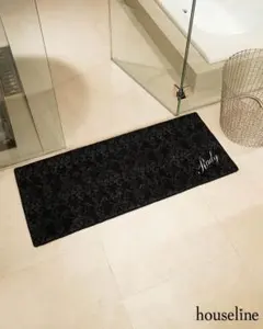 Item thumbnail for item 80a99e2b-ae65-4144-8627-da7dc96a93a4