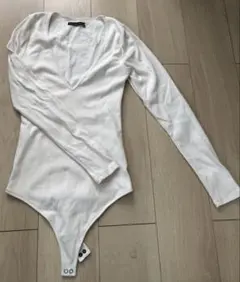 Abercrombie & Fitch ホワイトボディスーツ M