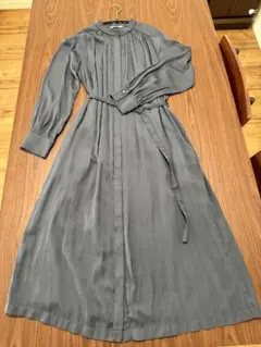 PLST プラステ　サテンギャザーワンピース ロング　ネイビー　S