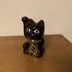 招き猫　黒　貯金箱　高さ13cm