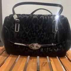 COACH レオパード柄 ブラックレザー ハンドバッグ