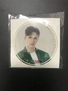 SEVENTEEN 一番くじVERNON 缶バッジ 新品 未開封