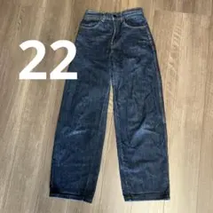 UNIQLO ダークブルー ワイドフィットカーブジーンズ 22