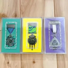 ずっと真夜中でいいのに。 ZUTOMAYO PREMIUM 限定 勲章 3セット - メルカリ