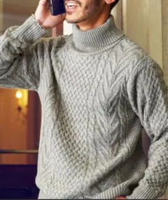 ジギーズショップ ミックスベージュ　タートルネック ニット Sサイズ