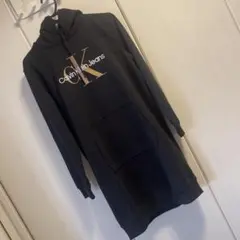最終値下【新品】Calvin Klein Jeans フード付パーカーワンピース