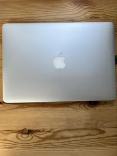 MacBook Air 13 Early2015 256GB 純正バッテリ交換済のサムネイル