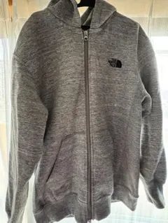 THE NORTH FACE グレー ジップアップパーカー