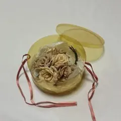 薔薇のコサージュ　KETTYのサムネイル