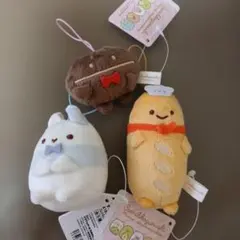 すみっコぐらしあつまるんですいろんななかまゴムひも付きマスコット　3種セット