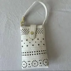 【未使用品】スマホポーチ バッグ取付用 小物入れ ホワイト パンチングデザイン