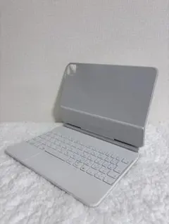 【ホワイト】Apple iPad Magic Keyboard A2261