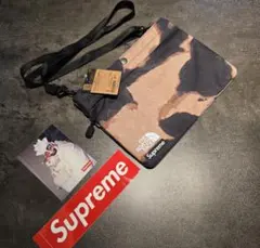 ノースフェイス supreme サコッシュ 新品未使用のサムネイル