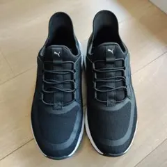 PUMA　プーマ　スニーカー　スリッポン　ブラック　24cm