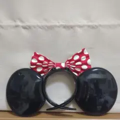 ミニーマウス カチューシャ 赤い水玉リボン