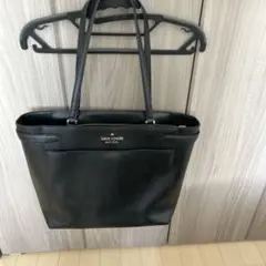 kate spade 黒 トートバッグ