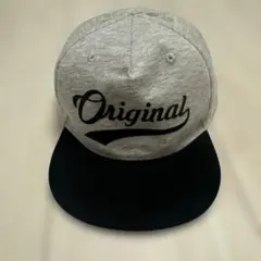 Ｈ＆Ｍグレーと黒のOriginalキャップ 48