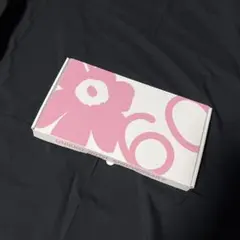 Item thumbnail for item f6ac3f3d-971f-48d6-a47f-a8b12ed7ea5f