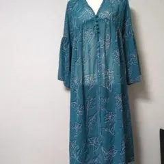 SALE【新品】moussy SHEER FLOWER ガウンのサムネイル