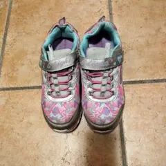 23cm Skechers LEDライト付きスニーカー